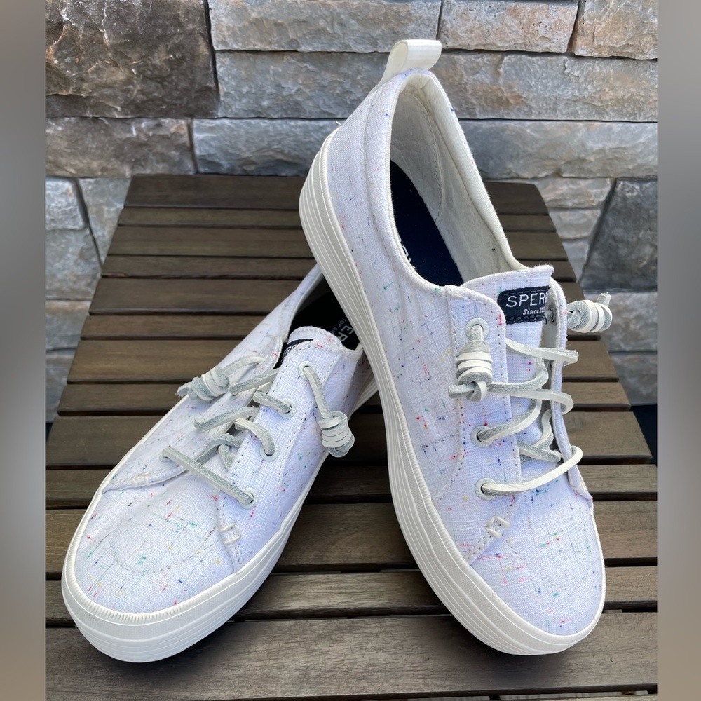 Women’s SPERRY Sneakers size 8.5